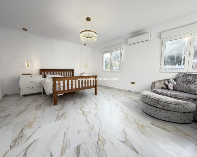 Image No.21-6 Bed Villa for sale