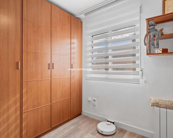 Image No.15-5 Bed Quad for sale