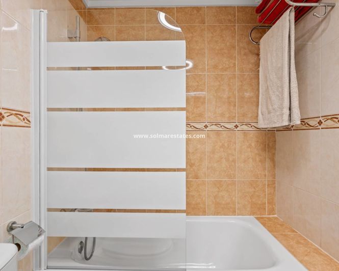 Image No.17-5 Bed Quad for sale