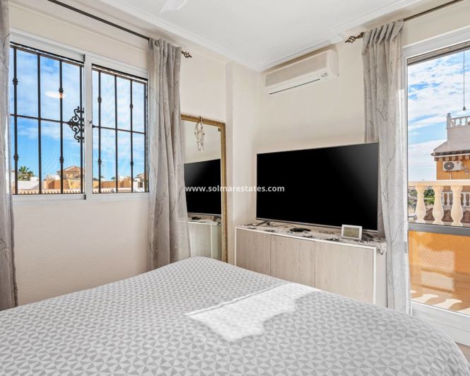 Image No.22-5 Bed Quad for sale