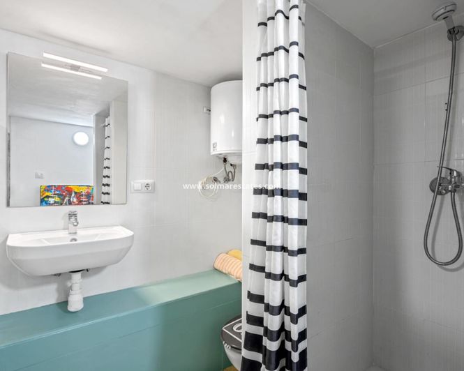 Image No.30-5 Bed Quad for sale