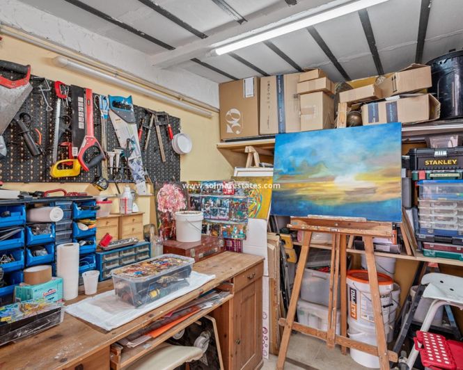 Image No.34-5 Bed Quad for sale