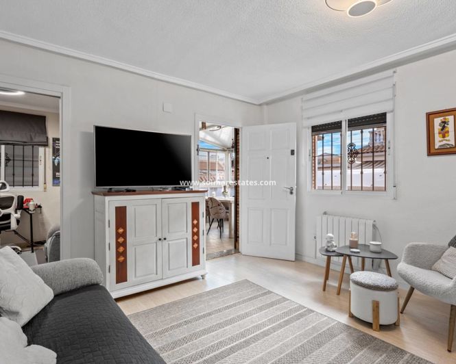 Image No.6-5 Bed Quad for sale