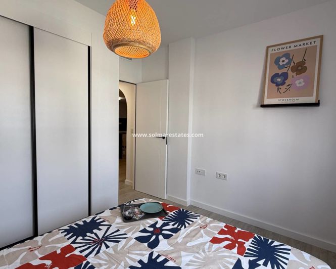 Image No.15-2 Bed Apartment for sale