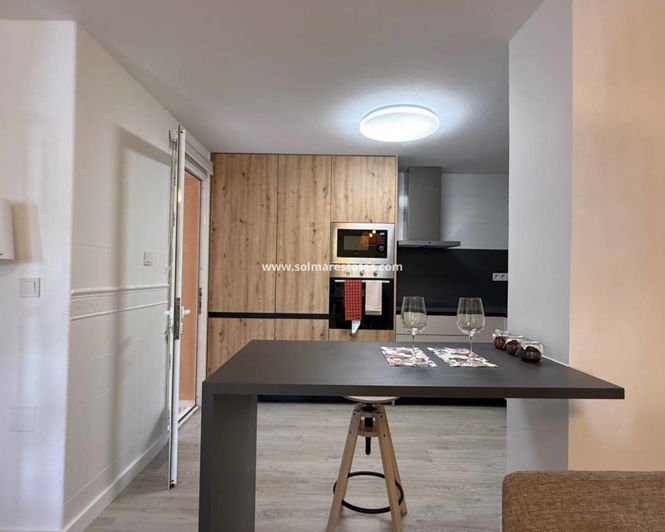 Image No.21-2 Bed Apartment for sale