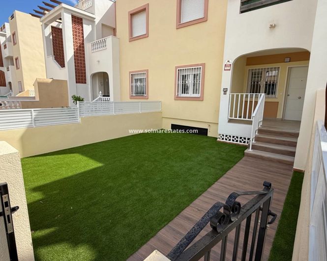 Image No.27-2 Bed Apartment for sale