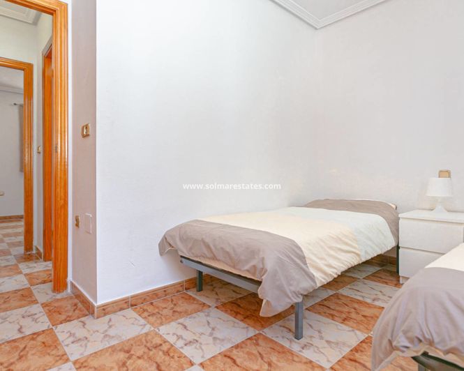 Image No.13-Appartement de 2 chambres à vendre à Villamartin