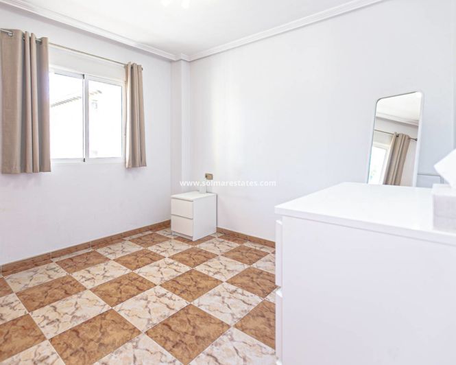 Image No.19-Appartement de 2 chambres à vendre à Villamartin