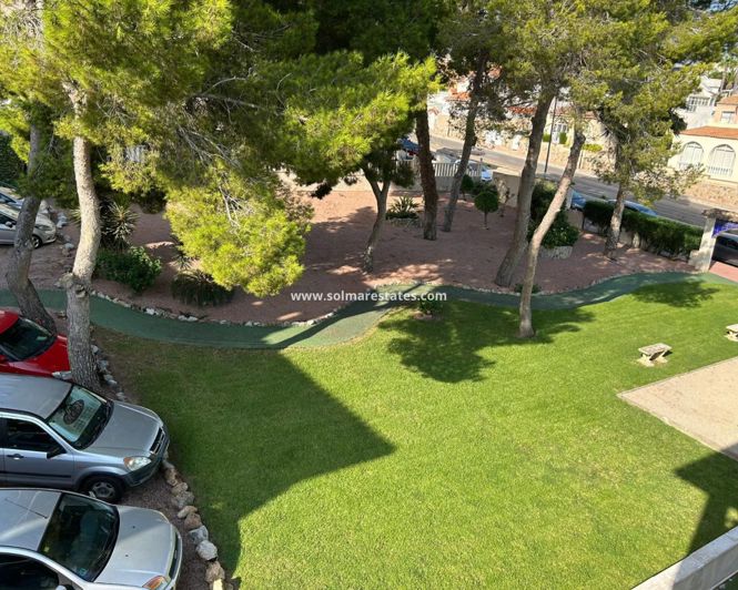 Image No.26-Appartement de 2 chambres à vendre à Villamartin