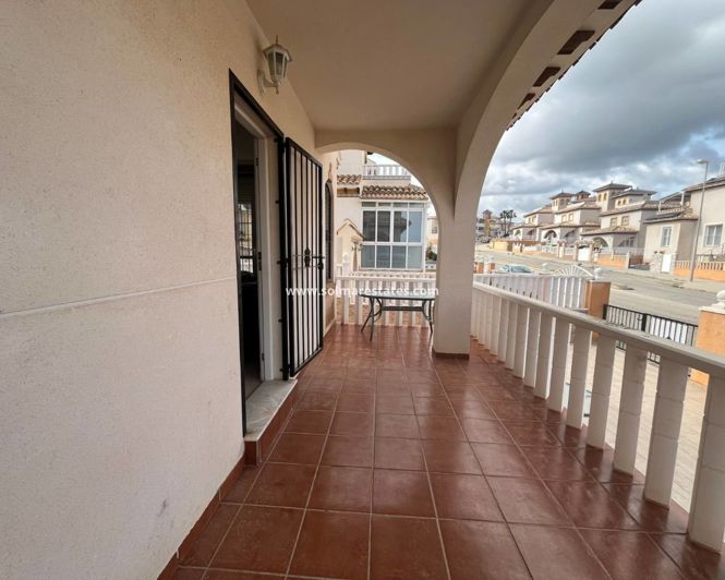 Image No.21-Quad de 3 chambres à vendre à Cabo Roig