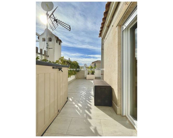 Image No.24-Quad de 3 chambres à vendre à Punta Prima
