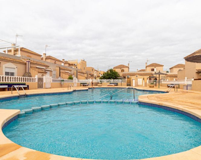 Image No.26-Quad de 3 chambres à vendre à Punta Prima