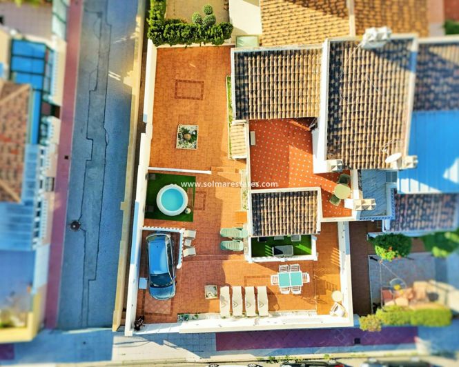 Image No.22-3 Bed House for sale