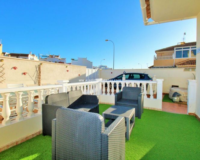 Image No.6-3 Bed House for sale