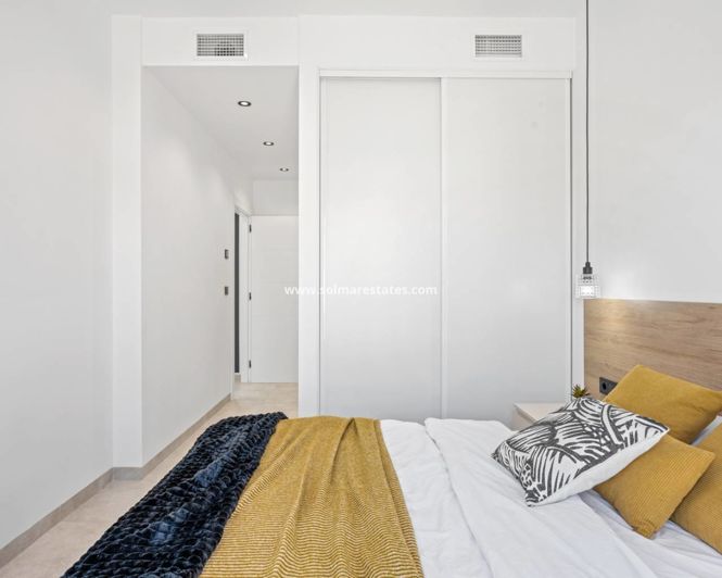 Image No.24-3 Bed Villa for sale