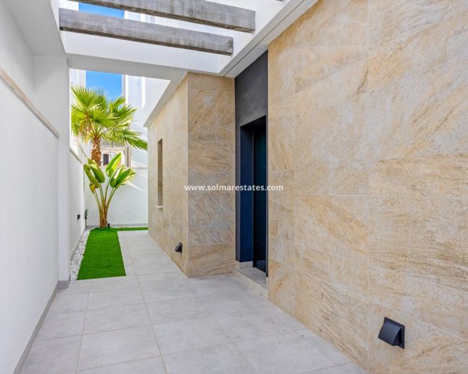 Image No.32-3 Bed Villa for sale