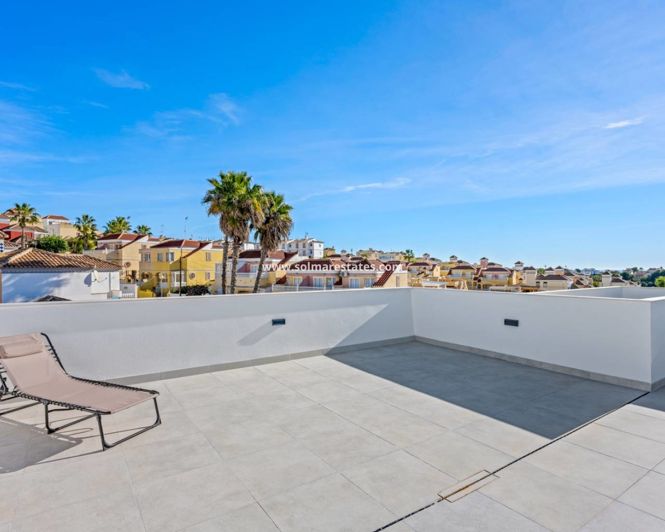 Image No.37-3 Bed Villa for sale