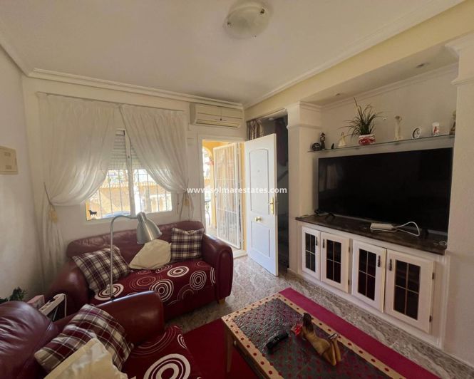 Image No.23-2 Bed Townhouse for sale