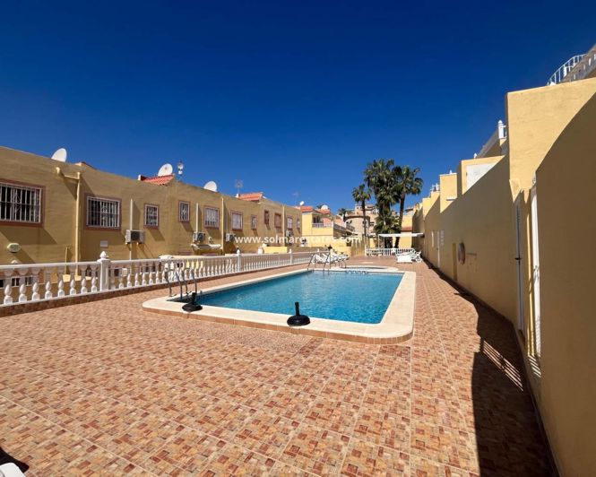 Image No.31-2 Bed Townhouse for sale