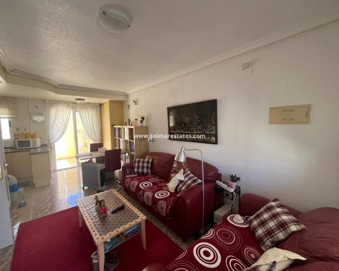 Image No.4-2 Bed Townhouse for sale