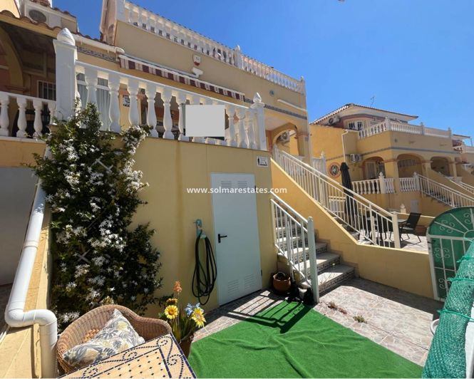 Image No.44-2 Bed Townhouse for sale