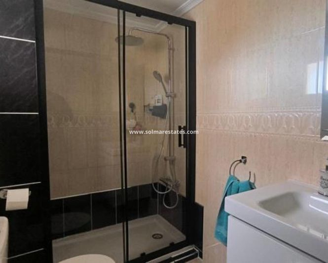 Image No.9-2 Bed Apartment for sale