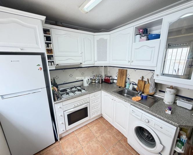 Image No.5-3 Bed Townhouse for sale