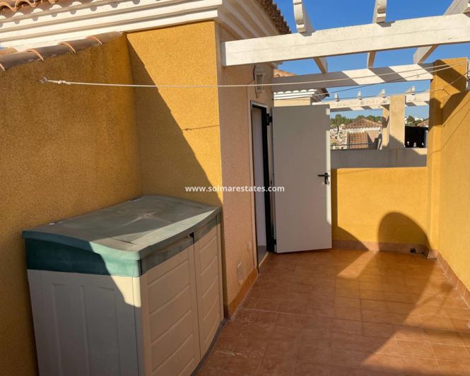 Image No.12-2 Bed Townhouse for sale