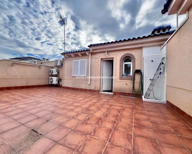 Image No.23-2 Bed Apartment for sale