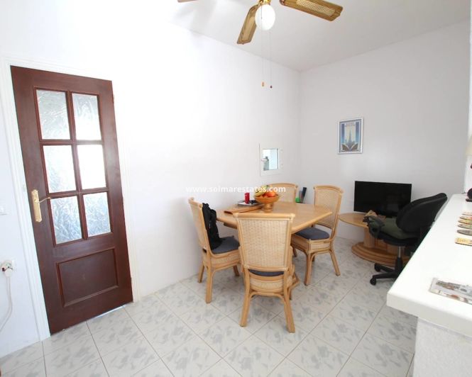 Image No.12-2 Bed Townhouse for sale