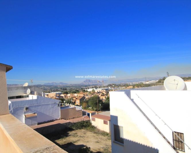 Image No.26-2 Bed Townhouse for sale