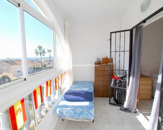 Image No.31-2 Bed Townhouse for sale