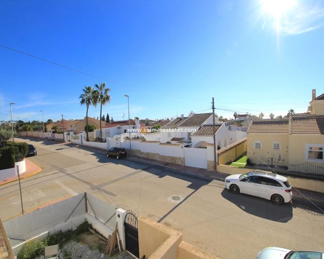 Image No.34-2 Bed Townhouse for sale