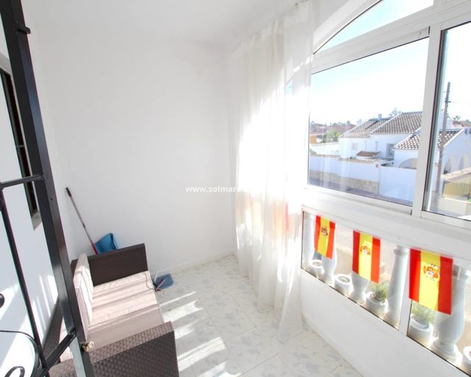 Image No.5-2 Bed Townhouse for sale