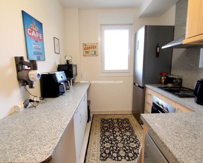 Image No.8-2 Bed Apartment for sale