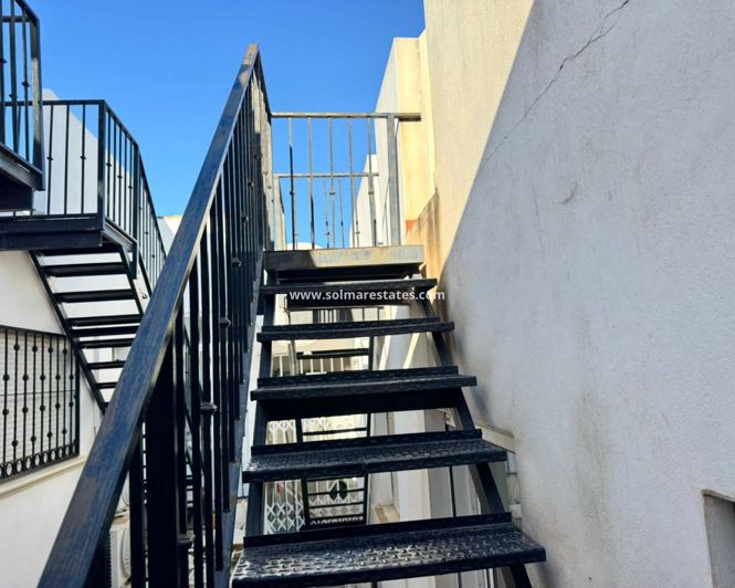 Image No.13-Appartement de 2 chambres à vendre à Punta Prima