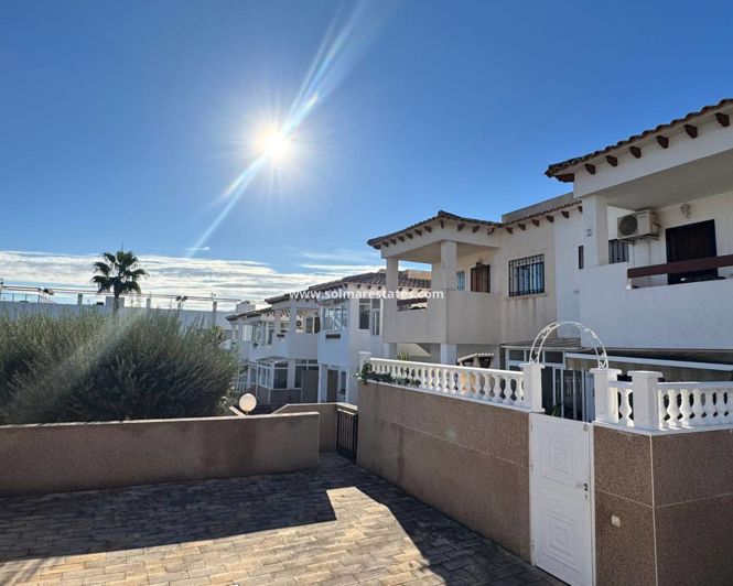 Image No.20-Appartement de 2 chambres à vendre à Punta Prima