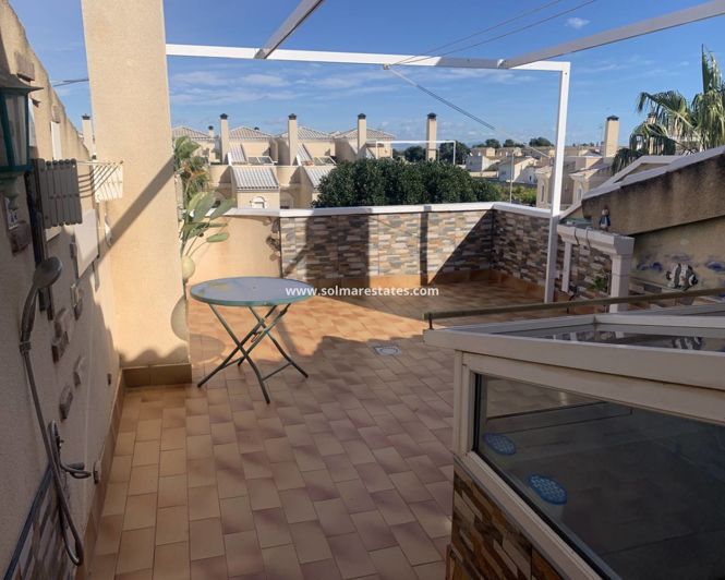 Image No.16-3 Bed Townhouse for sale