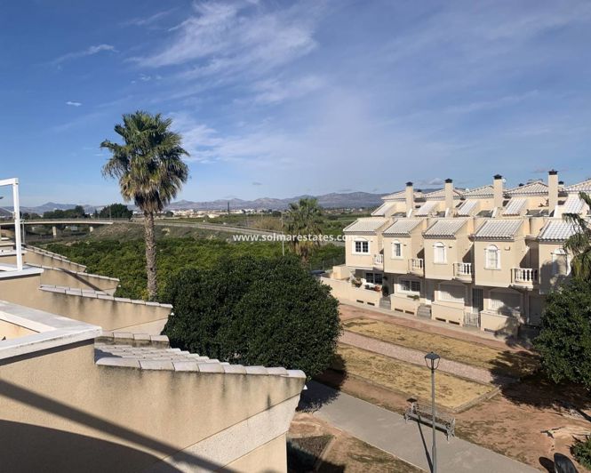 Image No.18-3 Bed Townhouse for sale