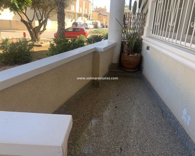 Image No.2-3 Bed Townhouse for sale