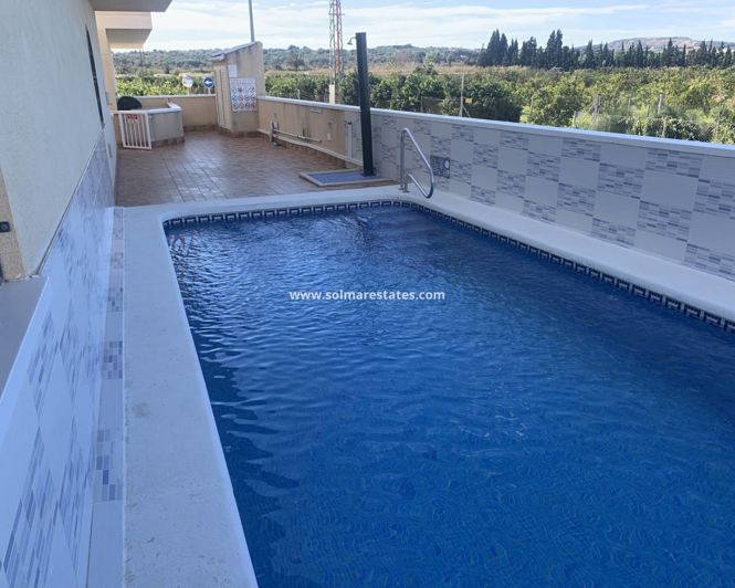 Image No.24-3 Bed Townhouse for sale