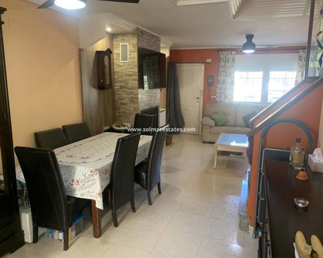 Image No.27-3 Bed Townhouse for sale