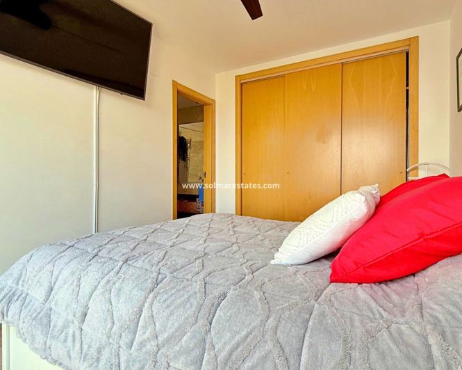 Image No.18-2 Bed Apartment for sale