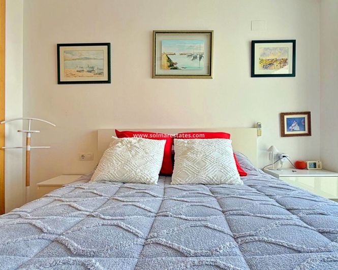 Image No.19-2 Bed Apartment for sale