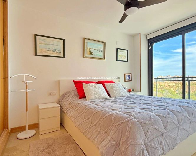 Image No.20-2 Bed Apartment for sale