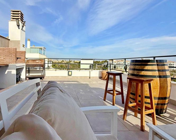 Image No.27-2 Bed Apartment for sale