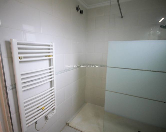 Image No.11-1 Bed Apartment for sale