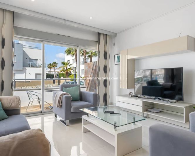 Image No.2-3 Bed House for sale