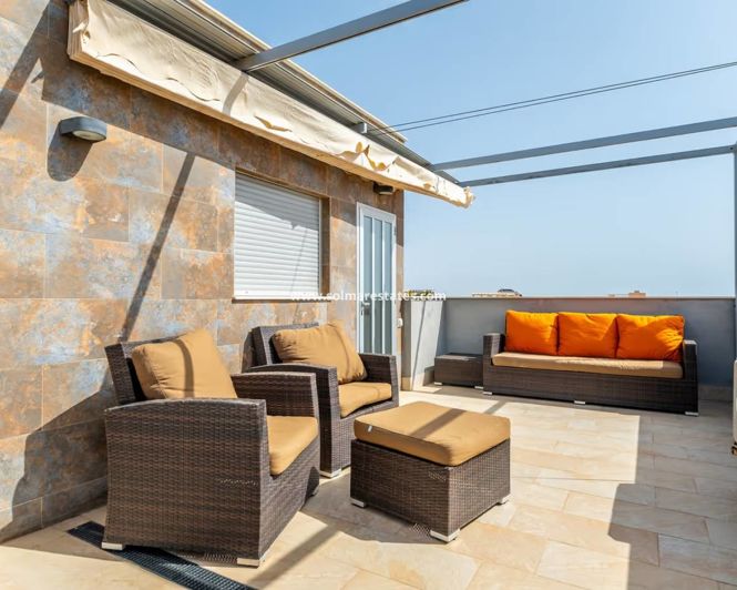 Image No.20-3 Bed House for sale