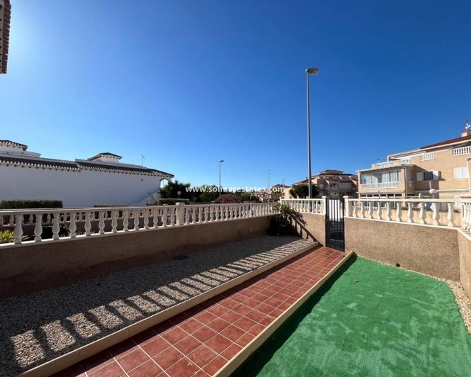 Image No.17-2 Bed Apartment for sale